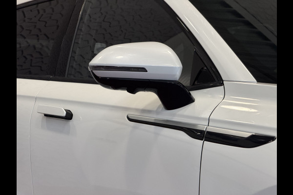 Omoda 9 OMODA 9 PREMIUM AWD 538 PK | DIV.KLEUREN UIT VOORRAAD LEVERBAAR | Stary White | FULL OPTIONS PHEV SUV | 145 KM ELEKTRISCH | ONGE 4WD 4X4