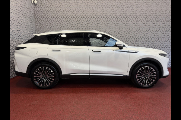 Omoda 9 OMODA 9 PREMIUM AWD 538 PK | DIV.KLEUREN UIT VOORRAAD LEVERBAAR | Stary White | FULL OPTIONS PHEV SUV | 145 KM ELEKTRISCH | ONGE 4WD 4X4
