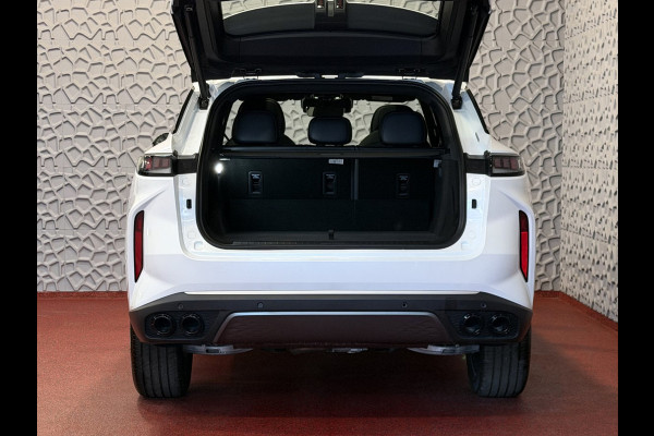 Omoda 9 OMODA 9 PREMIUM AWD 538 PK | SONY DOLBY | Stary White | FULL OPTIONS PHEV SUV | 145 KM ELEKTRISCH | ONGEBRUIKTE NIEUWE AUTO 4WD 4X4