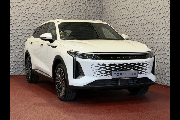 Omoda 9 OMODA 9 PREMIUM AWD 538 PK | Stary White | FABRIEKSGARANTIE PHEV SUV | 145 KM ELEKTRISCH | ONGEBRUIKTE NIEUWE AUTO 4WD 4X4