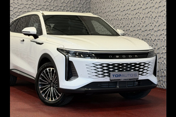 Omoda 9 OMODA 9 PREMIUM AWD 538 PK | Stary White | FABRIEKSGARANTIE PHEV SUV | 145 KM ELEKTRISCH | ONGEBRUIKTE NIEUWE AUTO 4WD 4X4