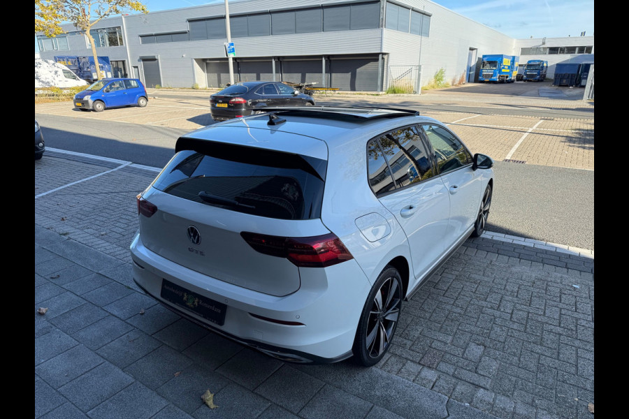 Volkswagen Golf 1.4 eHybrid GTE IQ LMV18/NAV/LEER/SFEER/PANO