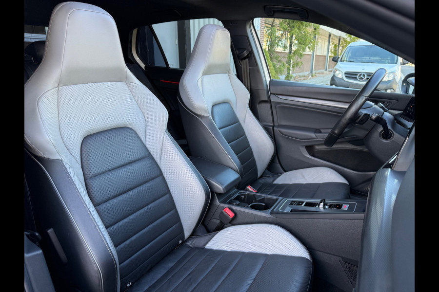 Volkswagen Golf 1.4 eHybrid GTE IQ LMV18/NAV/LEER/SFEER/PANO