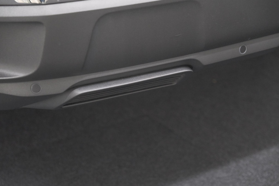 Peugeot 3008 PureTech 130 EAT8 Allure | Camera | Stoelverwarming | Apple Carplay | Dodehoekdetectie