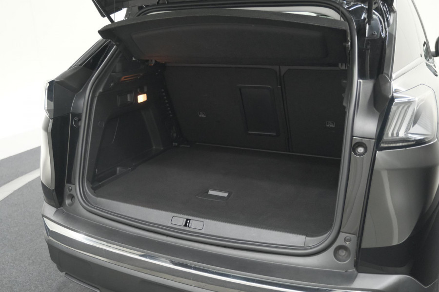 Peugeot 3008 PureTech 130 EAT8 Allure | Camera | Stoelverwarming | Apple Carplay | Dodehoekdetectie