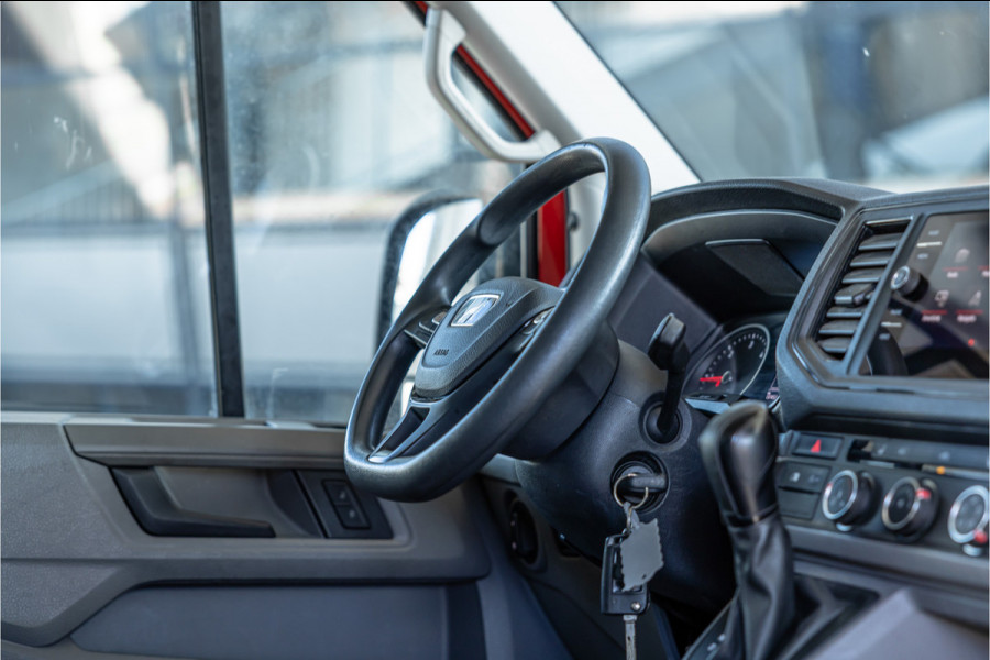 MAN TGE 35 2.0 L3H2 DSG | ACC | Standkachel | CarPlay | Navigatie | Camera | MF Stuur | Sortimo | DAB | Stoelverwarming | Nieuwe APK