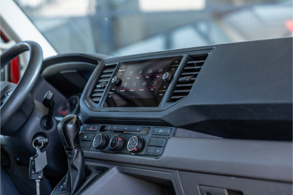 MAN TGE 35 2.0 L3H2 DSG | ACC | Standkachel | CarPlay | Navigatie | Camera | MF Stuur | Sortimo | DAB | Stoelverwarming | Nieuwe APK
