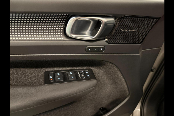 Volvo XC40 1.5 T4 Recharge R-Design BLACK-EDITION SOH-TEST/ PANO/H&K/NAVI/CAM/DAB/CARPLAY/M-STOELEN///