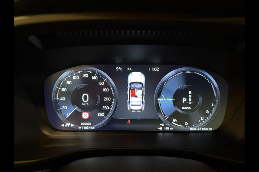 Volvo XC40 1.5 T4 Recharge R-Design BLACK-EDITION SOH-TEST/ PANO/H&K/NAVI/CAM/DAB/CARPLAY/M-STOELEN///