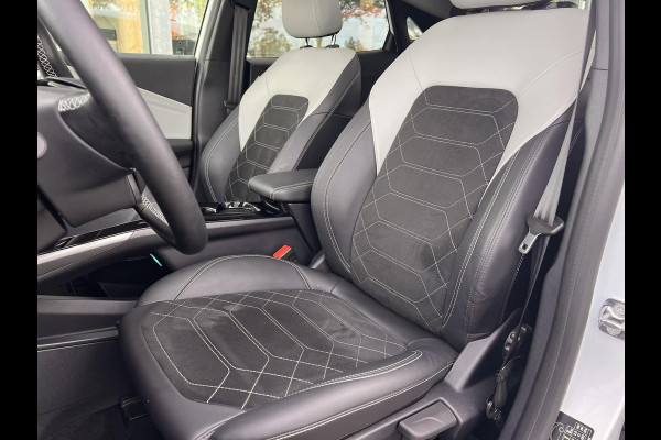 Ford Puma Gen-E Premium 44 kWh Winter Pack | Driver Pack | Panorama Dak | 2300 KM.