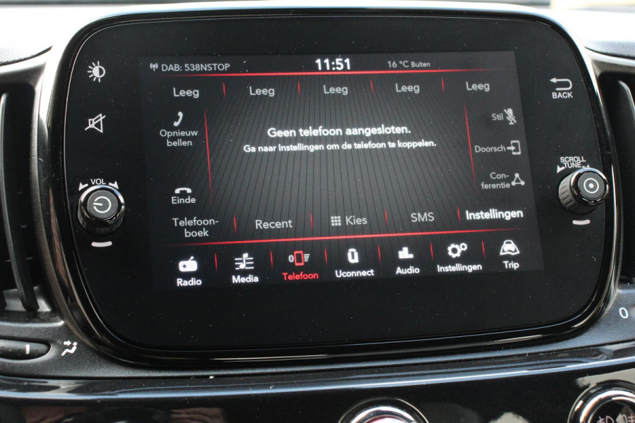 Fiat 500C 1.0 Hybrid 69pk Dolcevita Navigatie Apple CarPlay Android Auto Parkeerhulp achter Cruise Control Half leder Climatronic Lichtmetalen velgen