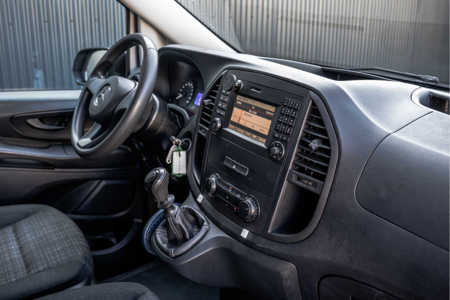 Mercedes-Benz Vito 111 CDI | Volledig ingericht | 3-Zits | Camera | Navi | Airco