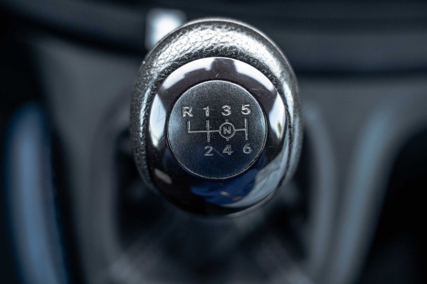 Mercedes-Benz Vito 111 CDI | Volledig ingericht | 3-Zits | Camera | Navi | Airco