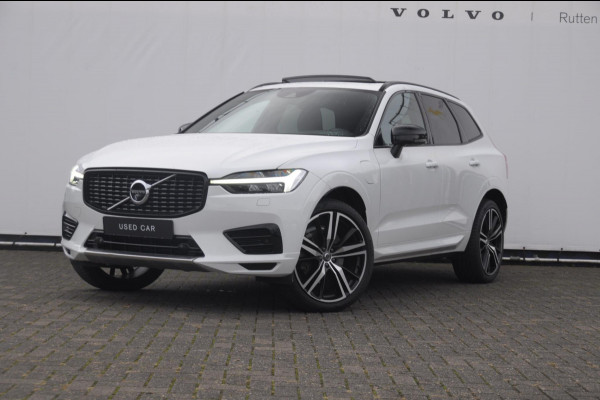 Volvo XC60 2.0 Recharge T6 AWD R-Design / Trekhaak / Stoelventilatie / Harman kardon / Panoramadak / Adaptieve cruise control / BLIS / 360 camera / Adaptieve koplampen / dubbele eindpijpen / head up display / stoel - en stuurwielverwarming / elektrische stoelen