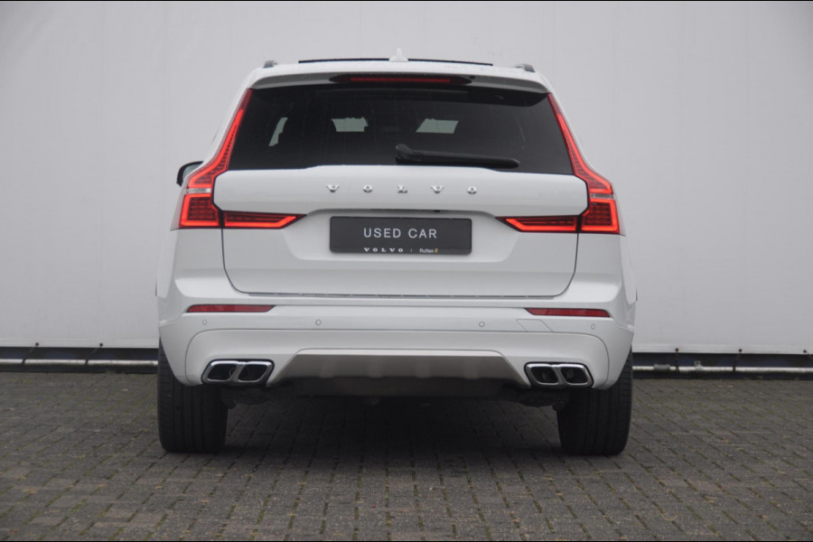 Volvo XC60 2.0 Recharge T6 AWD R-Design / Trekhaak / Stoelventilatie / Harman kardon / Panoramadak / Adaptieve cruise control / BLIS / 360 camera / Adaptieve koplampen / dubbele eindpijpen / head up display / stoel - en stuurwielverwarming / elektrische stoelen