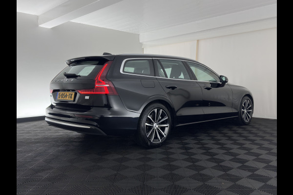 Volvo V60 2.0 T6 Plug-in hybrid AWD Core Bright (INCL-BTW) AUT | FULL-LED | DIGI-COCKPIT | CAMERA | HEATED-COMFORTSEATS | KEYLESS | DAB | PRIVACY-GLASS | CARPLAY | NAVI-FULLMAP | 18''ALU*