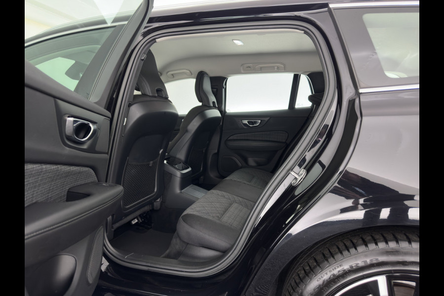 Volvo V60 2.0 T6 Plug-in hybrid AWD Core Bright (INCL-BTW) AUT | FULL-LED | DIGI-COCKPIT | CAMERA | HEATED-COMFORTSEATS | KEYLESS | DAB | PRIVACY-GLASS | CARPLAY | NAVI-FULLMAP | 18''ALU*