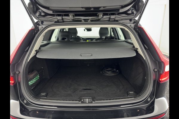 Volvo V60 2.0 T6 Plug-in hybrid AWD Core Bright (INCL-BTW) AUT | FULL-LED | DIGI-COCKPIT | CAMERA | HEATED-COMFORTSEATS | KEYLESS | DAB | PRIVACY-GLASS | CARPLAY | NAVI-FULLMAP | 18''ALU*