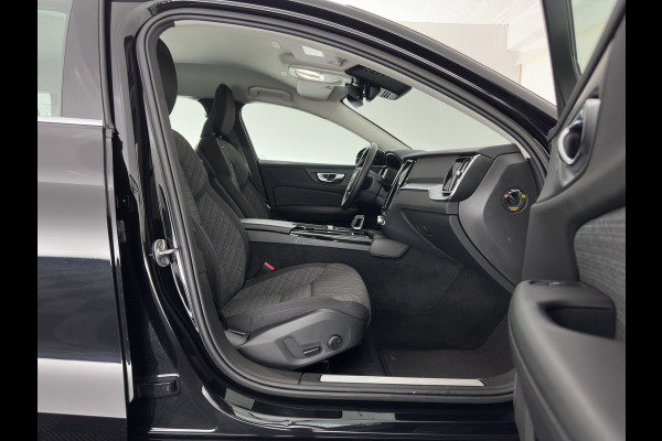 Volvo V60 2.0 T6 Plug-in hybrid AWD Core Bright (INCL-BTW) AUT | FULL-LED | DIGI-COCKPIT | CAMERA | HEATED-COMFORTSEATS | KEYLESS | DAB | PRIVACY-GLASS | CARPLAY | NAVI-FULLMAP | 18''ALU*