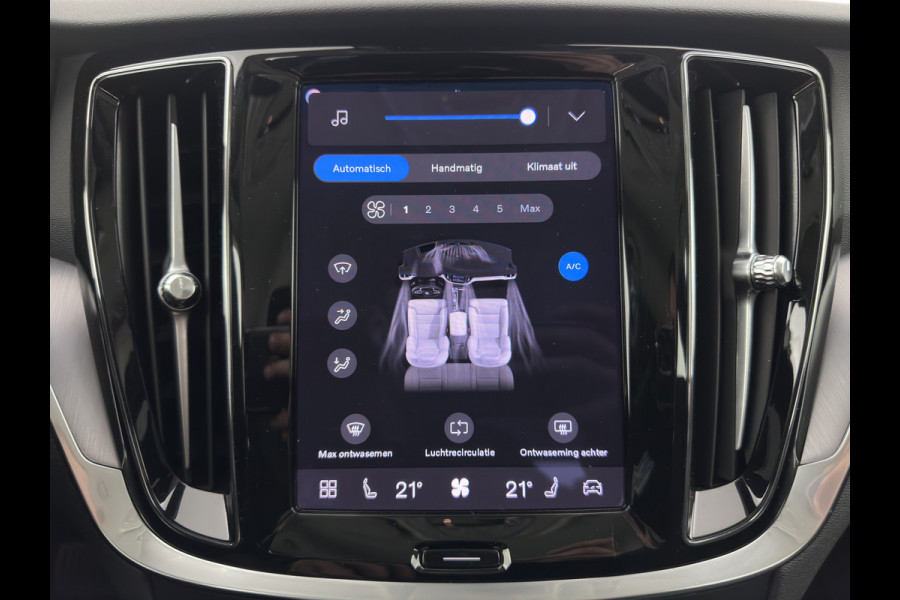 Volvo V60 2.0 T6 Plug-in hybrid AWD Core Bright (INCL-BTW) AUT | FULL-LED | DIGI-COCKPIT | CAMERA | HEATED-COMFORTSEATS | KEYLESS | DAB | PRIVACY-GLASS | CARPLAY | NAVI-FULLMAP | 18''ALU*