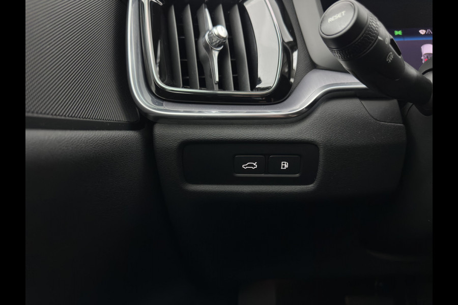 Volvo V60 2.0 T6 Plug-in hybrid AWD Core Bright (INCL-BTW) AUT | FULL-LED | DIGI-COCKPIT | CAMERA | HEATED-COMFORTSEATS | KEYLESS | DAB | PRIVACY-GLASS | CARPLAY | NAVI-FULLMAP | 18''ALU*