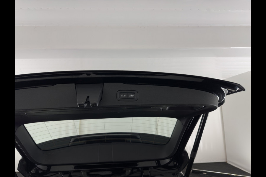 Volvo V60 2.0 T6 Plug-in hybrid AWD Core Bright (INCL-BTW) AUT | FULL-LED | DIGI-COCKPIT | CAMERA | HEATED-COMFORTSEATS | KEYLESS | DAB | PRIVACY-GLASS | CARPLAY | NAVI-FULLMAP | 18''ALU*