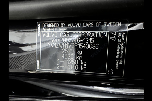 Volvo V60 2.0 T6 Plug-in hybrid AWD Core Bright (INCL-BTW) AUT | FULL-LED | DIGI-COCKPIT | CAMERA | HEATED-COMFORTSEATS | KEYLESS | DAB | PRIVACY-GLASS | CARPLAY | NAVI-FULLMAP | 18''ALU*