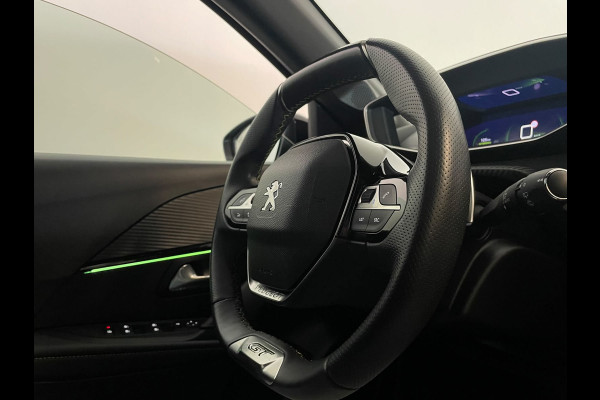 Peugeot 208 1.2 PureTech GT 130PK AUTOMAAT LEER PANO AIRCO NAVI CRUISE APPLE CARPLAY STOELVERW 3D COCKPIT PDC CAM NIEUWSTAAT