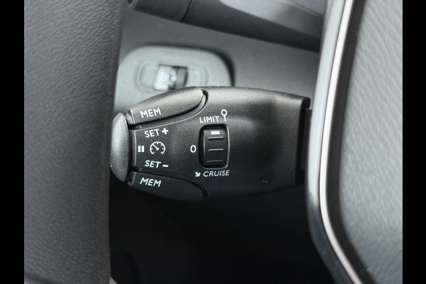 Peugeot e-Rifter EV AUT. Allure Pack 2X Schuifdeur 360°Camera Navi Apple Carplay Android Auto Isofix Cruise Control Pdc SOH 97%  50kWh Regen-Lichtsensor Led Lane Assist DAB 5-Persoons