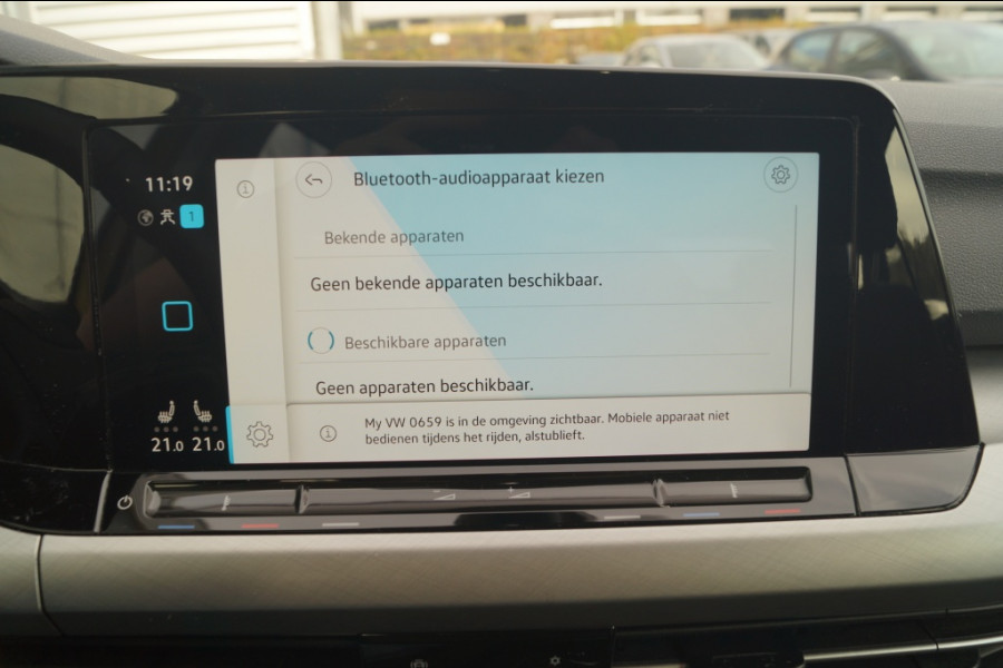 Volkswagen Golf Variant 1.0 TSI 110pk Life Business Lounge -LED-TREKHAAK-