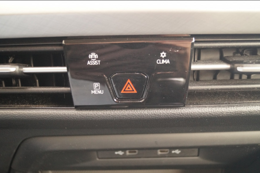 Volkswagen Golf Variant 1.0 TSI 110pk Life Business Lounge -LED-TREKHAAK-