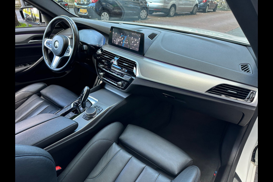 BMW 5 Serie 530e iPerformance High Executive M-Sport Schuifdak