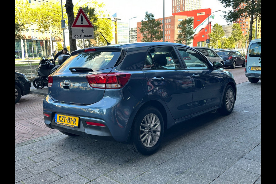 Kia Rio 1.4 DynamicLine Automaat 5 Deurs Airco