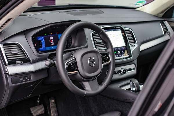 Volvo XC90 2.0 T8 Plug-in hybrid AWD Ultra Dark 7p. *Pano*Head-Up*H/K*