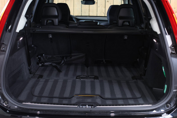 Volvo XC90 2.0 T8 Plug-in hybrid AWD Ultra Dark 7p. *Pano*Head-Up*H/K*
