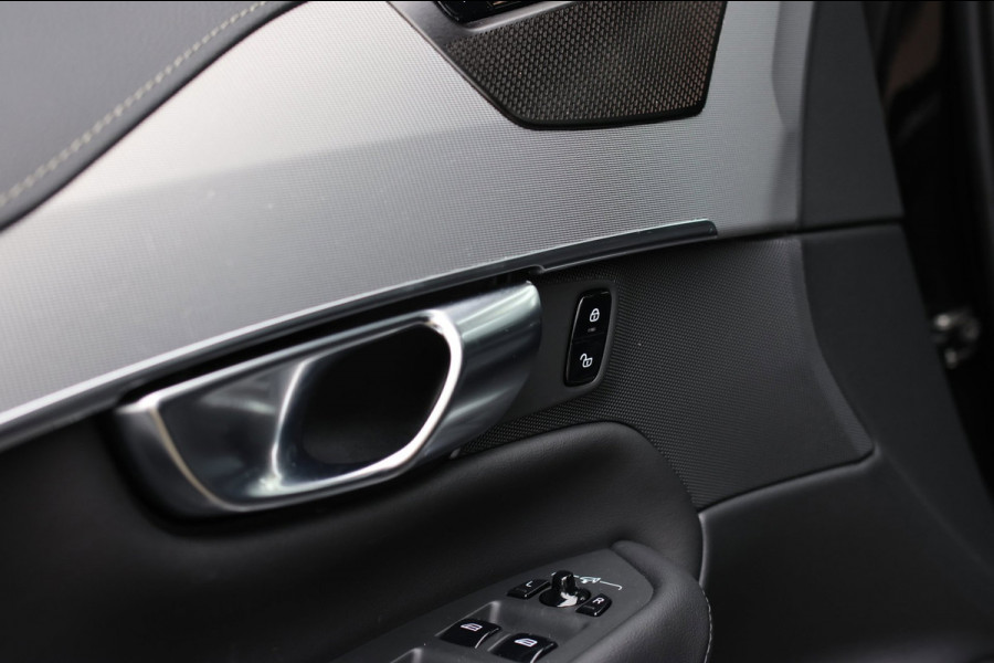 Volvo XC90 2.0 T8 Plug-in hybrid AWD Ultra Dark 7p. *Pano*Head-Up*H/K*