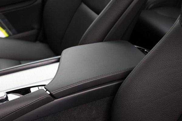 Volvo XC90 2.0 T8 Plug-in hybrid AWD Ultra Dark 7p. *Pano*Head-Up*H/K*