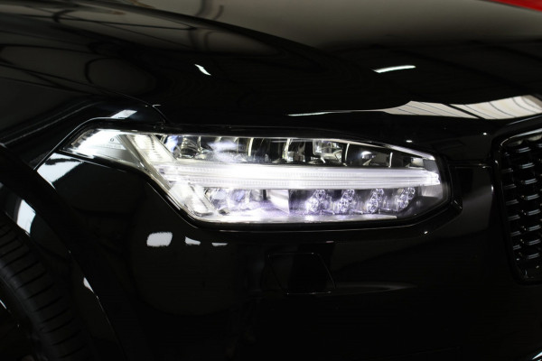 Volvo XC90 2.0 T8 Plug-in hybrid AWD Ultra Dark 7p. *Pano*Head-Up*H/K*
