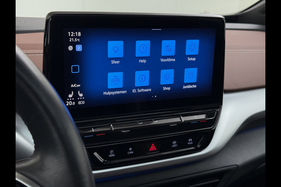 Volkswagen ID.4 82kWh 204PK Trekhaak Pano-Dak Leer/Alcantara Camera 3-Zone Ecc Adap.Cruise Matrix Led Led-a-lich dynamisch SOH 90% Apple Carplay Android Auto Isofix Privacy Glas Lmv 20" Led 1.000KG Trekgewicht 1e Eigenaar Origineel Nederlandse Auto