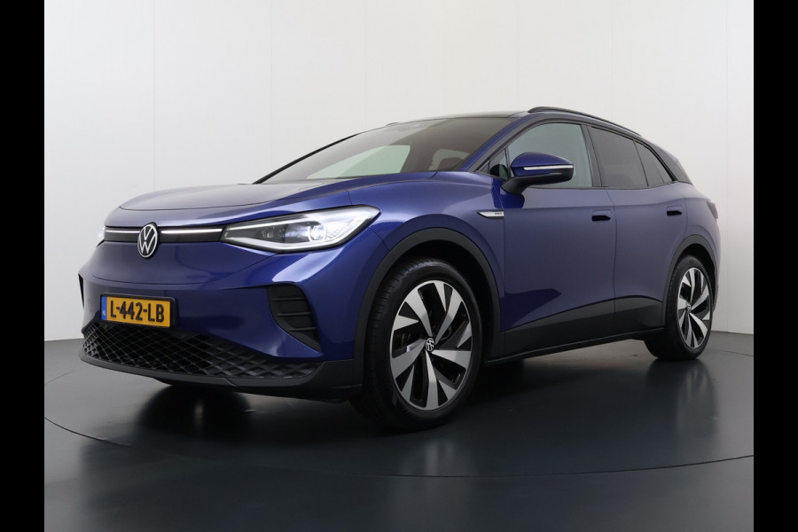 Volkswagen ID.4 82kWh 204PK Trekhaak Pano-Dak Leer/Alcantara Camera 3-Zone Ecc Adap.Cruise Matrix Led Led-a-lich dynamisch SOH 90% Apple Carplay Android Auto Isofix Privacy Glas Lmv 20" Led 1.000KG Trekgewicht 1e Eigenaar Origineel Nederlandse Auto