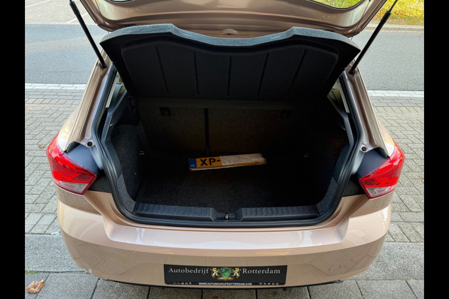 Seat Ibiza 1.0 MPI Reference LMV15/AIRCO/CAMERA/NAVI/CARPLAY