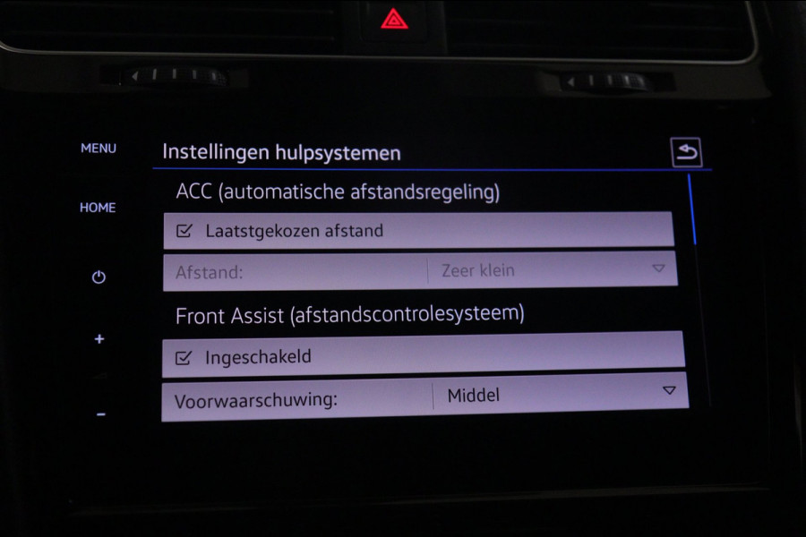 Volkswagen Golf 2.0 TSI 4Motion R /PANO/AKRA/ACC/DCC/DYNAUDIO/SFEER/VOL