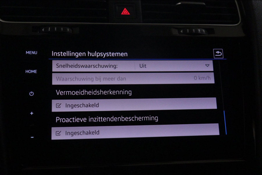Volkswagen Golf 2.0 TSI 4Motion R /PANO/AKRA/ACC/DCC/DYNAUDIO/SFEER/VOL