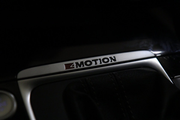 Volkswagen Golf 2.0 TSI 4Motion R /PANO/AKRA/ACC/DCC/DYNAUDIO/SFEER/VOL
