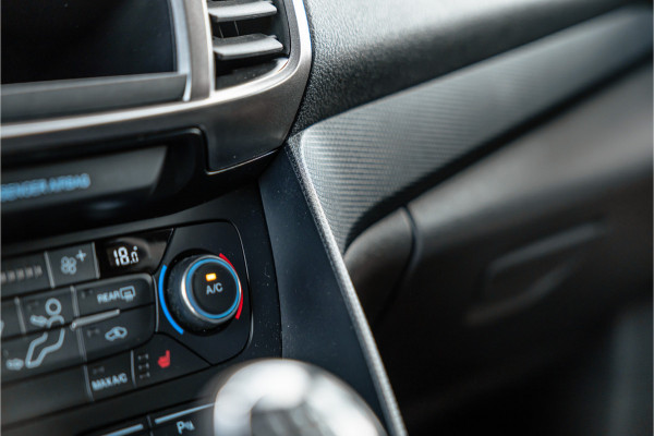 Ford Transit Connect 1.5 EcoBlue L2 | L+R Schuifdeur | Bi-Xenon | Blind Spot | Cruise control | Trekhaak | Navigatie | Camera | CarPlay | Stoelverwarming | Dealer onderhouden | Nieuwe APK