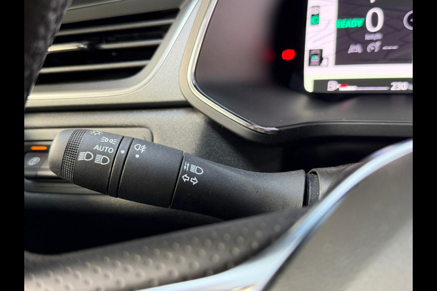 Renault Captur 1.6 E-Tech full hybrid 145 techno | Camera | Virtual Dash | ACC | Climate | Automaat | ZGAN | NL Auto | NAP