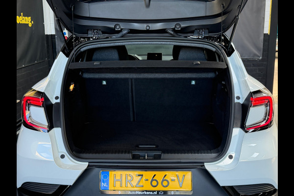 Renault Captur 1.6 E-Tech full hybrid 145 techno | Camera | Virtual Dash | ACC | Climate | Automaat | ZGAN | NL Auto | NAP
