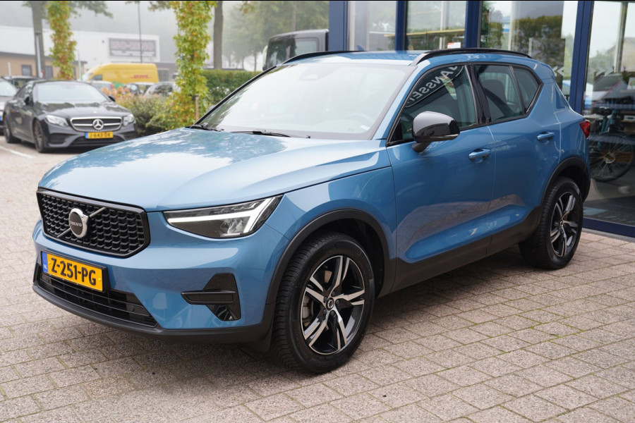 Volvo XC40 2.0 B4 Plus Dark|Prijs rijklaar incl 12 mnd garantie|Elek Thaak Camera Harman Kardon