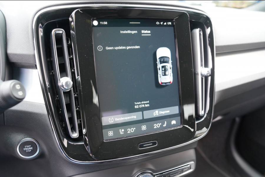Volvo XC40 2.0 B4 Plus Dark|Prijs rijklaar incl 12 mnd garantie|Elek Thaak Camera Harman Kardon