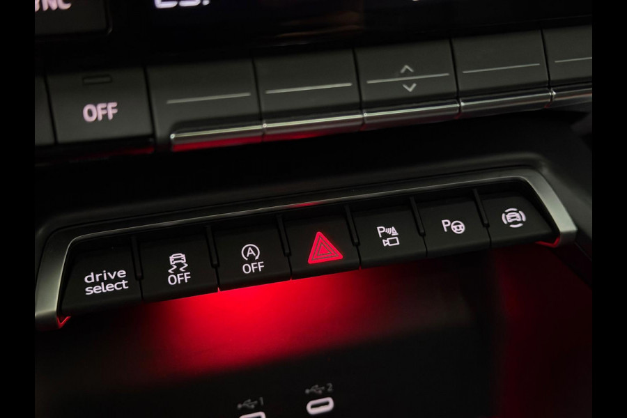 Audi A3 Sportback 35 TFSI S-Line HuD|Pano|Trekhaak|Sonos|Full Option!